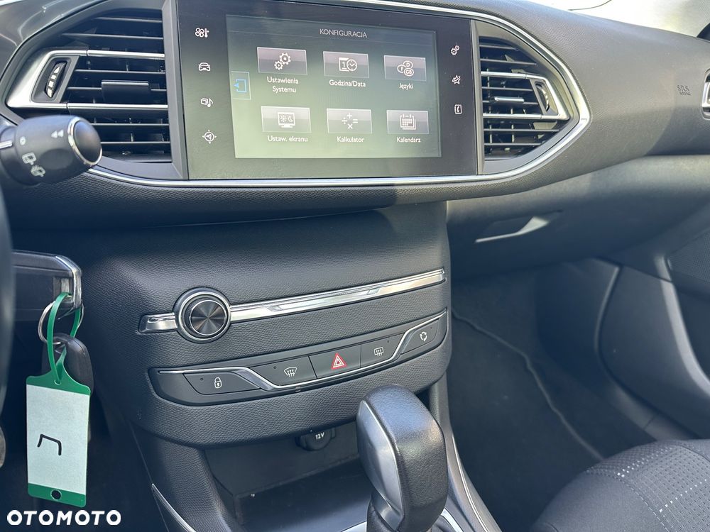 Peugeot 308 BlueHDi FAP 150 EAT6 Stop&Start Allure - 13
