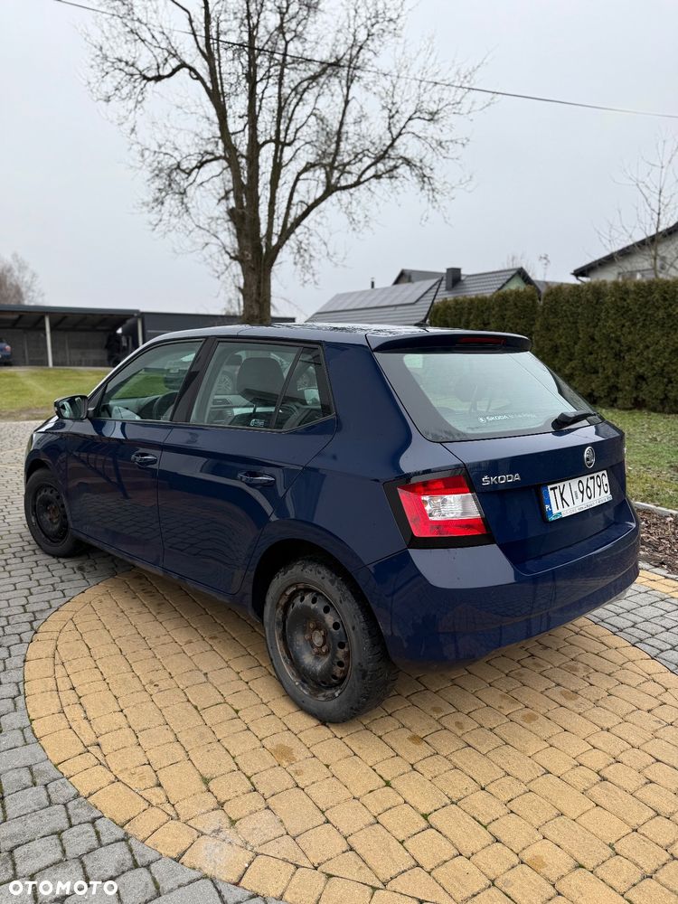 Skoda Fabia - 4
