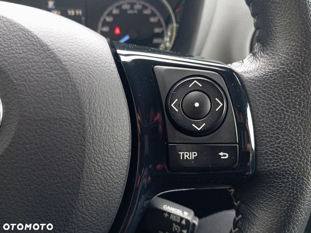 Toyota Yaris - 17