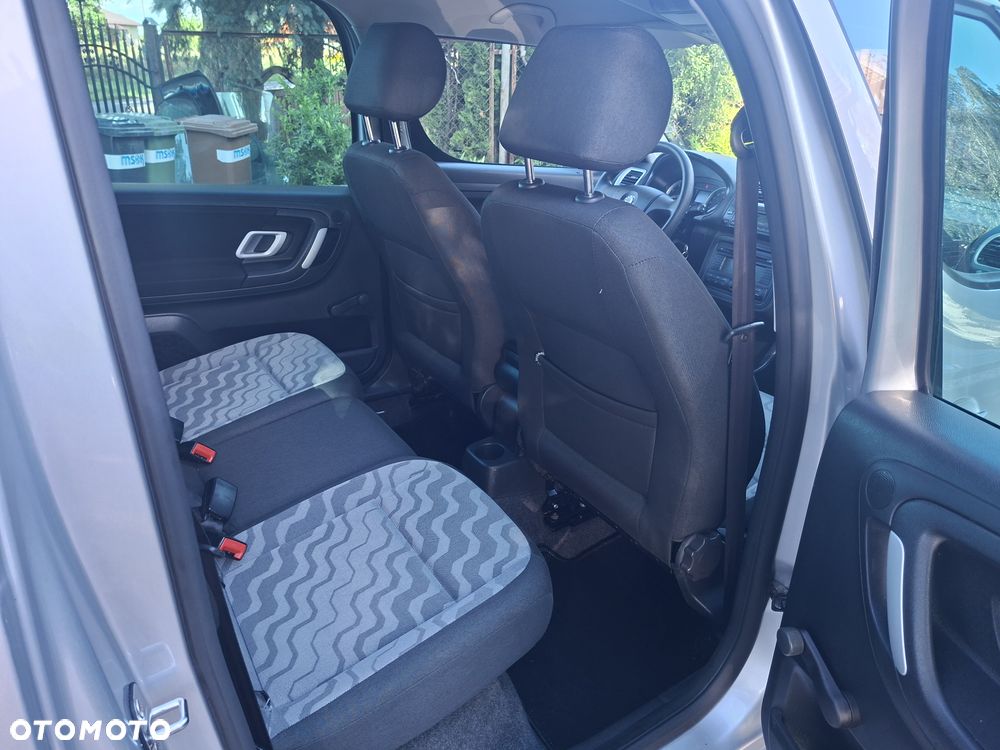 Skoda Roomster 1.4 16V Comfort PLUS EDITION - 8