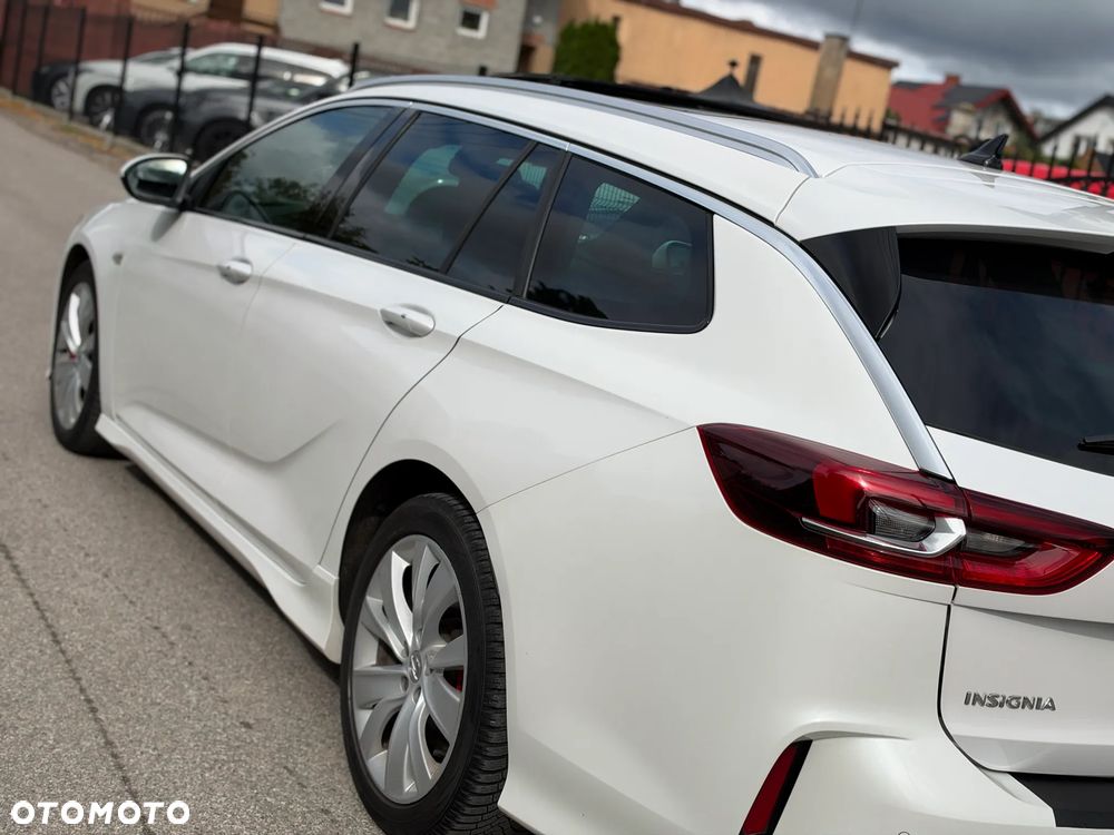 Opel Insignia 2.0 CDTI 4x4 GSi S&S - 38