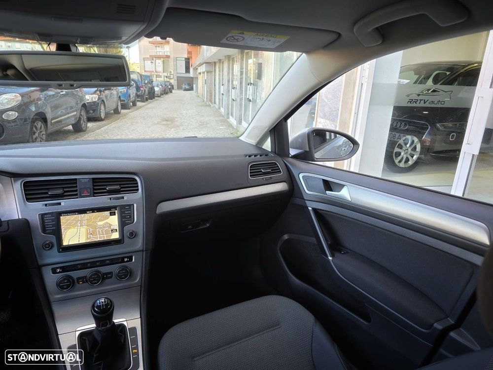 VW Golf Variant 1.6 TDi GPS Edition - 20