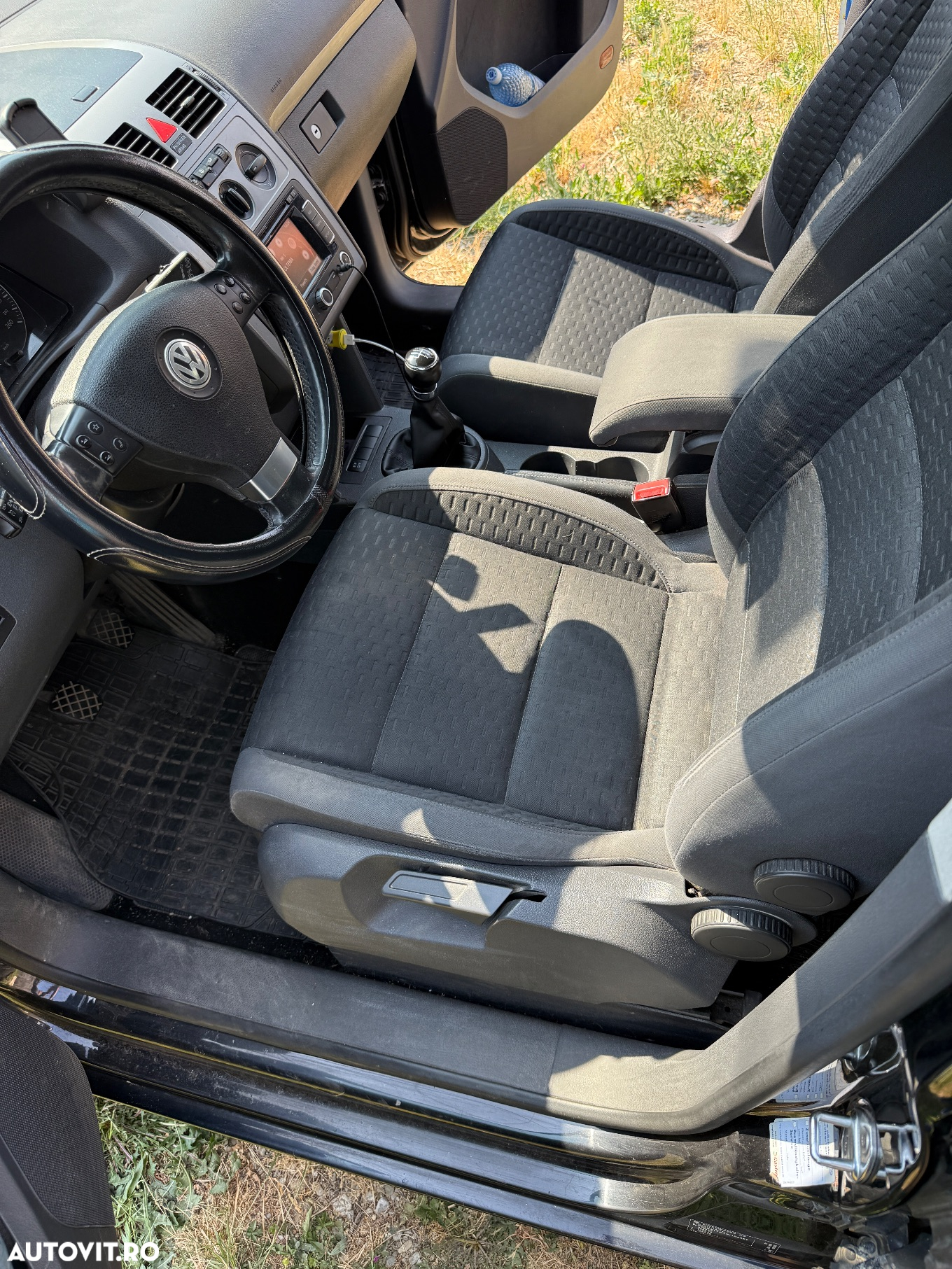 Volkswagen Touran 1.9 TDI Conceptline - 11