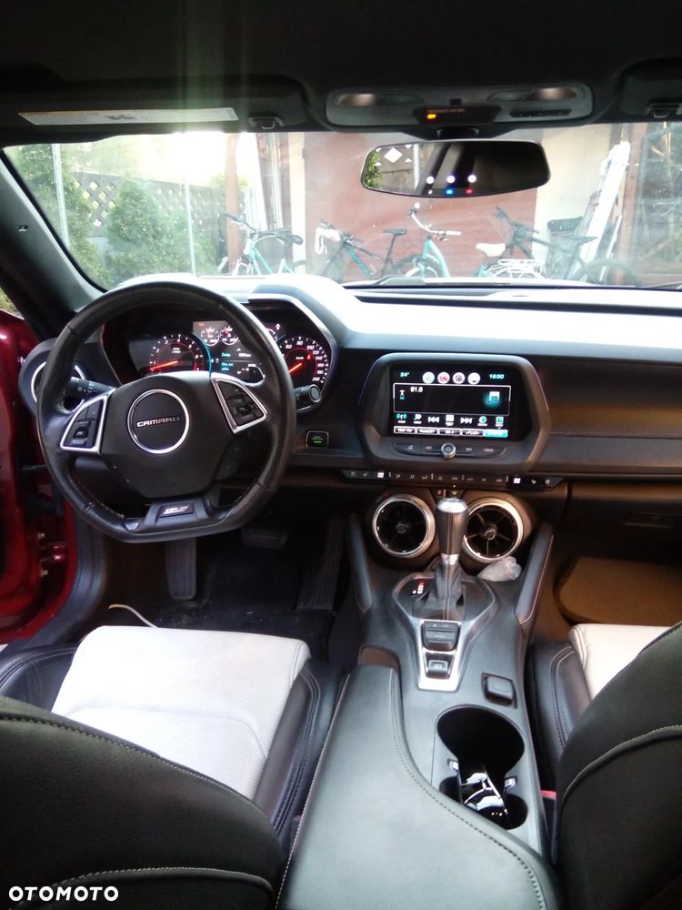 Chevrolet Camaro Touring 6.2 V8 - 8