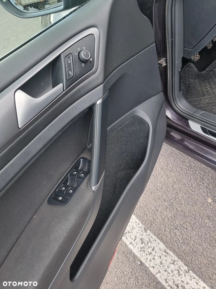 Volkswagen Golf 1.6 BlueTDI Comfortline - 11