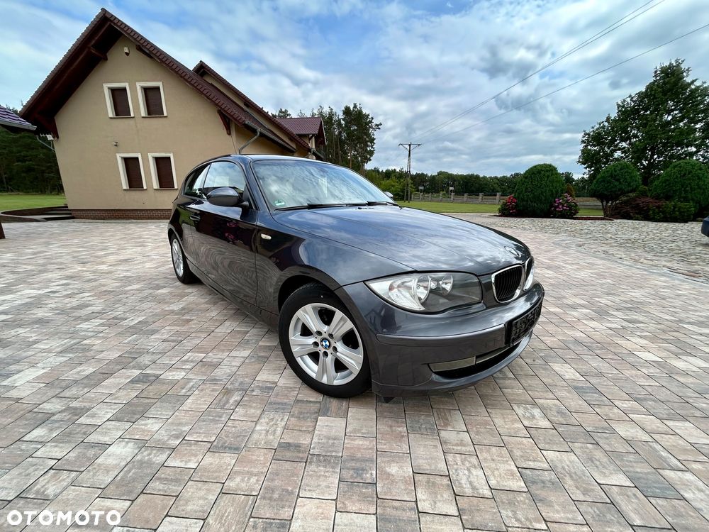 BMW Seria 1 120d DPF - 2