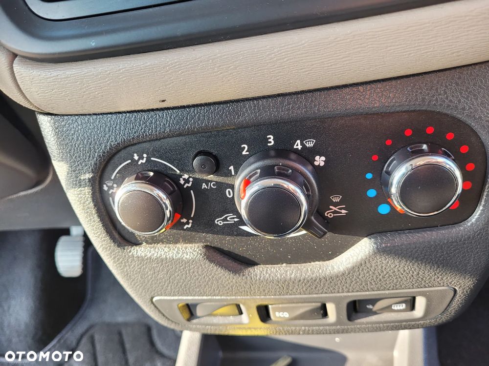 Dacia Lodgy 1.5 dCi Ambiance - 11
