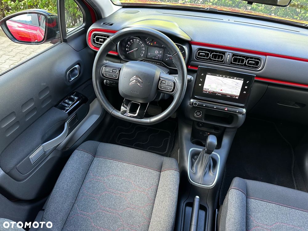 Citroën C3 1.2 PureTech Shine EAT6 - 8