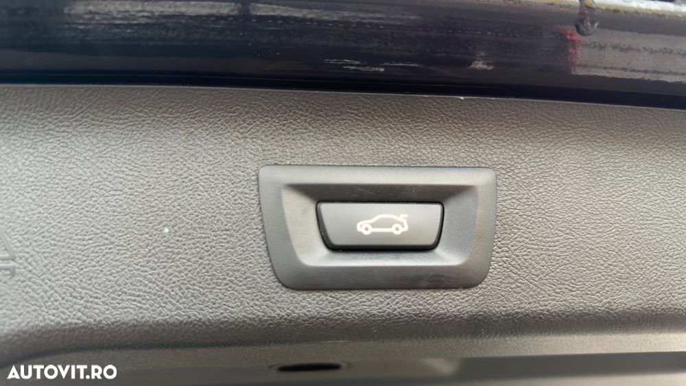 BMW Seria 5 520d xDrive Aut. - 34