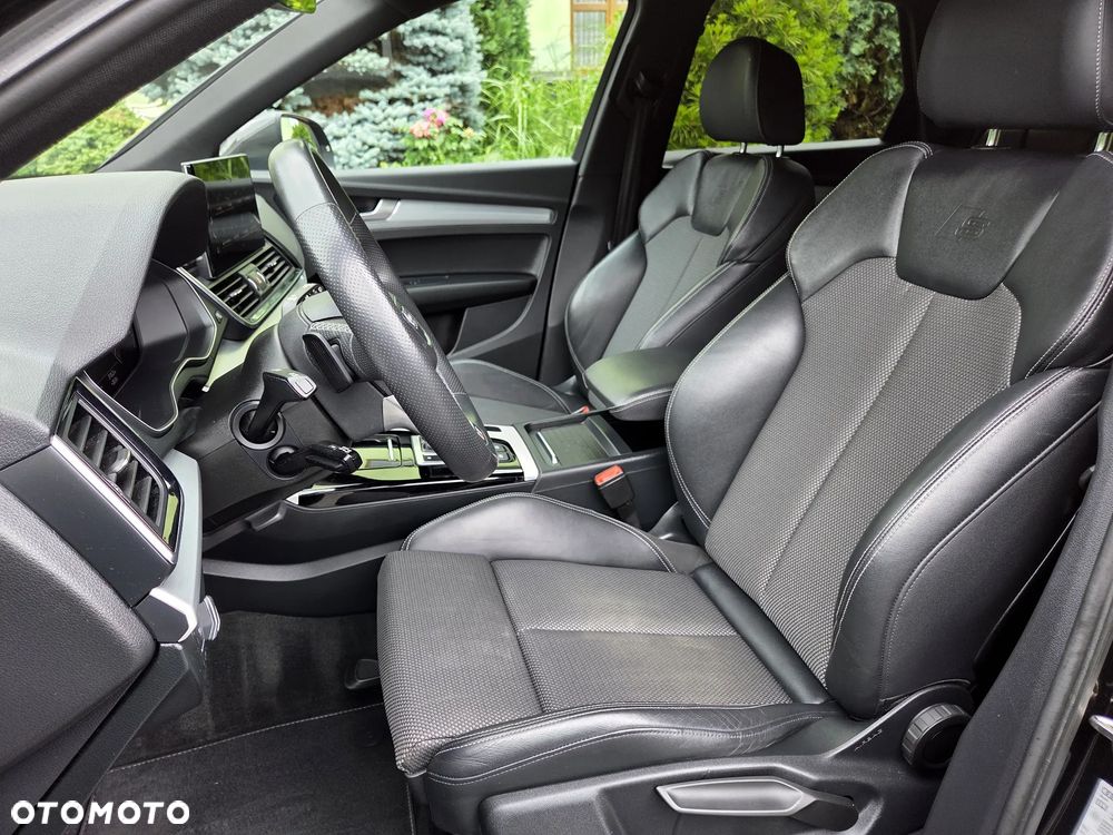 Audi Q5 55 TFSIe quattro S tronic S line - 23