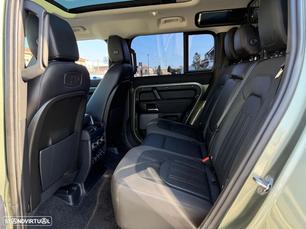 Land Rover Defender 2.0 D 110 AWD S - 11