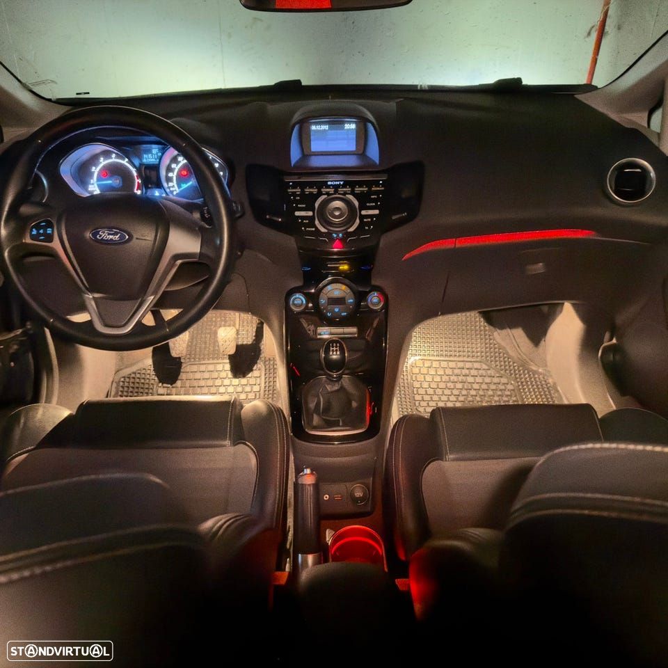 Ford Fiesta - 3