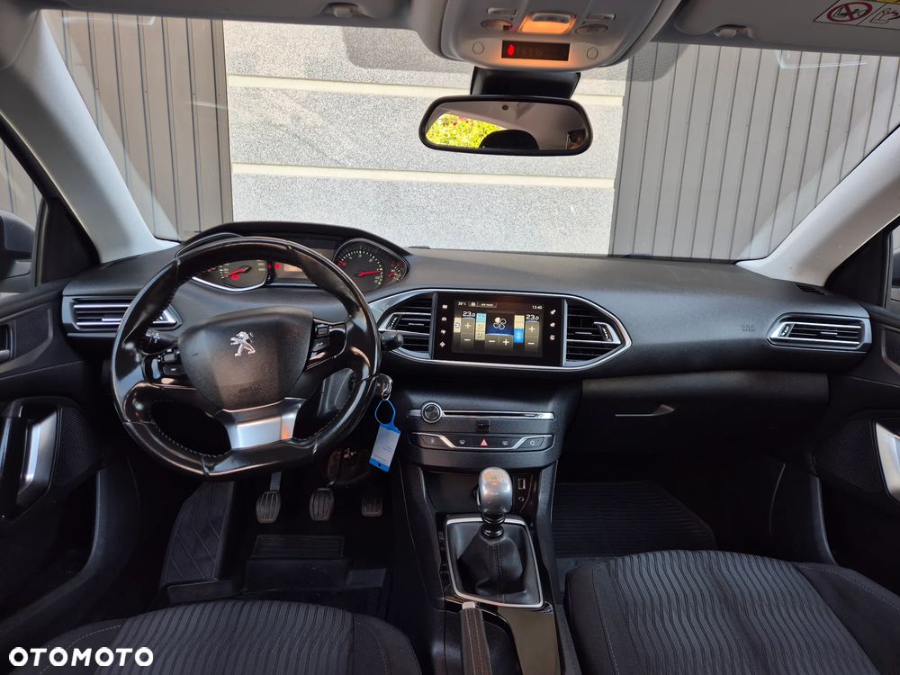 Peugeot 308 1.6 BlueHDi Allure S&S - 6