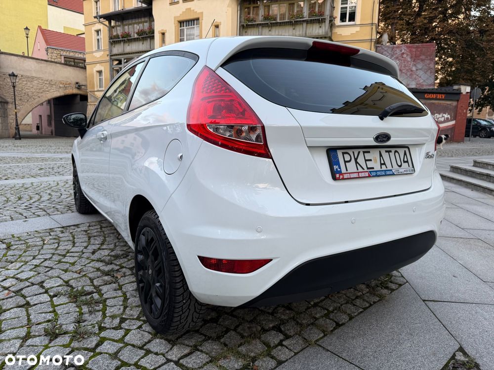 Ford Fiesta - 16