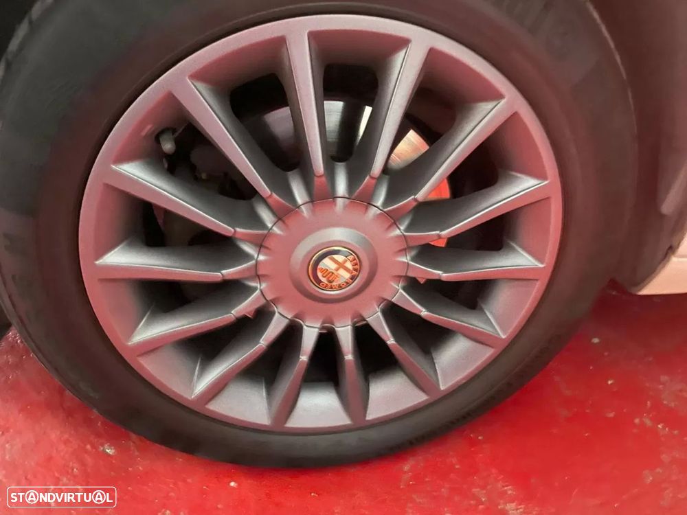 Alfa Romeo MiTo 1.3 JTDM Distinctive - 29