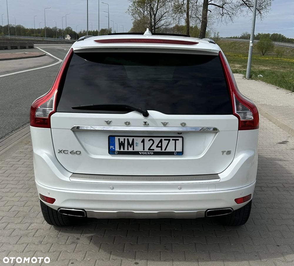 Volvo XC 60 T5 Geartronic Momentum - 8