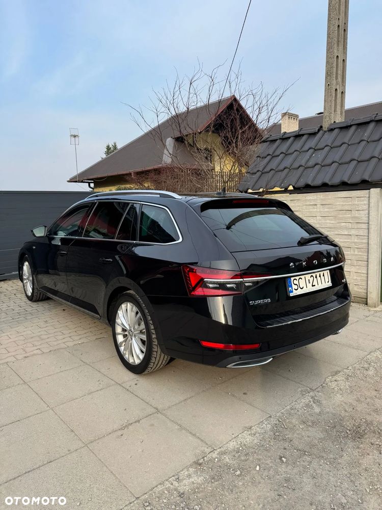 Skoda Superb 2.0 TDI SCR 4x4 L&K DSG - 9