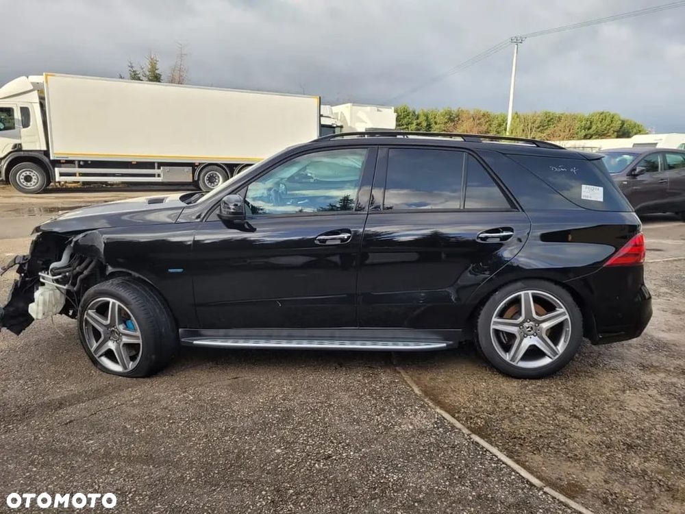 Mercedes-Benz GLE 500 e 4Matic 7G-TRONIC - 6