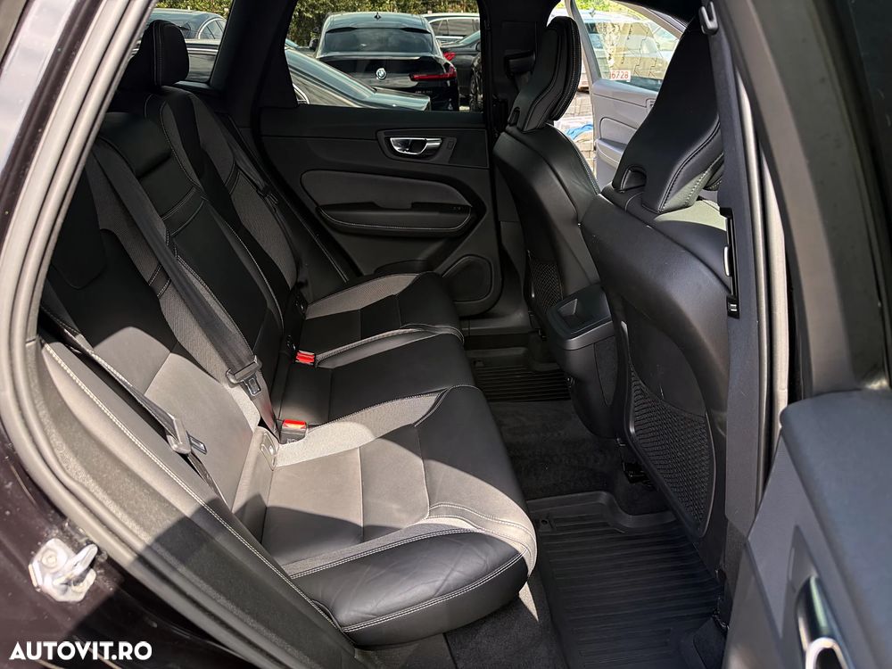 Volvo XC 60 B4 D AWD Geartronic RDesign - 40
