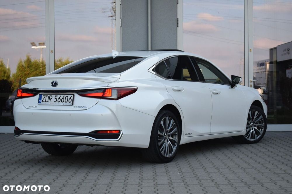 Lexus Es 300H Business Edition 2021 photo 5