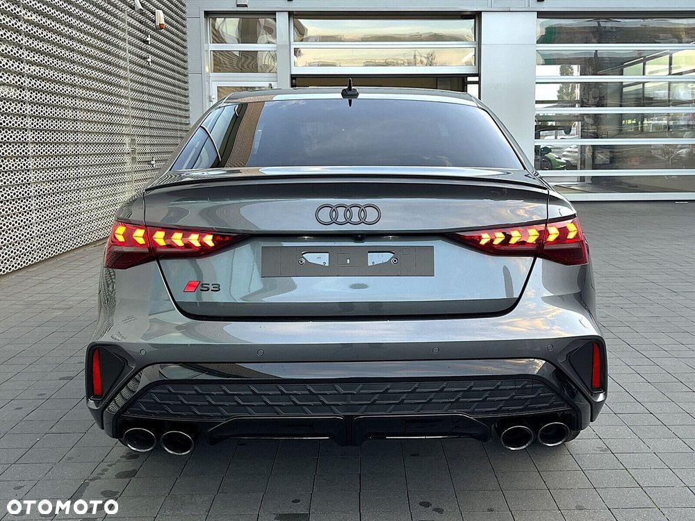 Audi S3 Limousine - 11