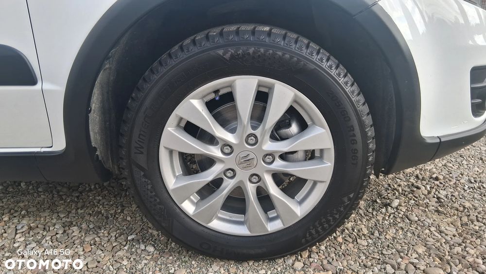 Suzuki SX4 1.6 VVT 4x4 Comfort - 9