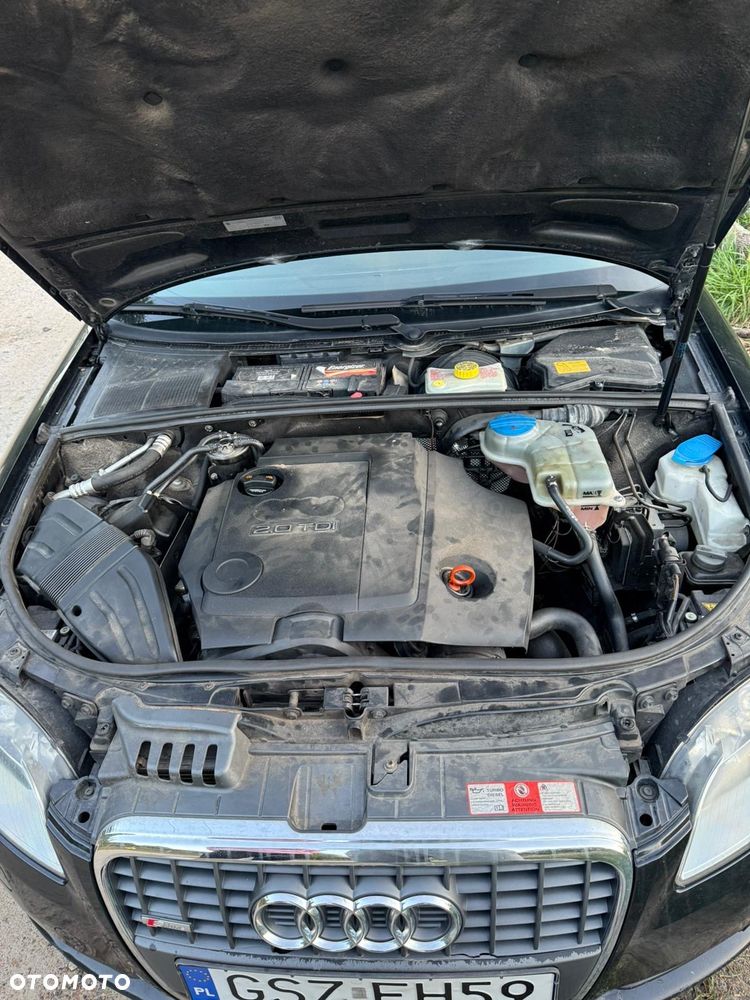 Audi A4 Avant 2.0 TDI Quattro - 10