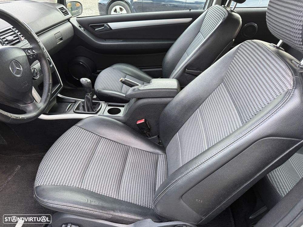 Mercedes-Benz A 180 CDi Avantgarde - 12