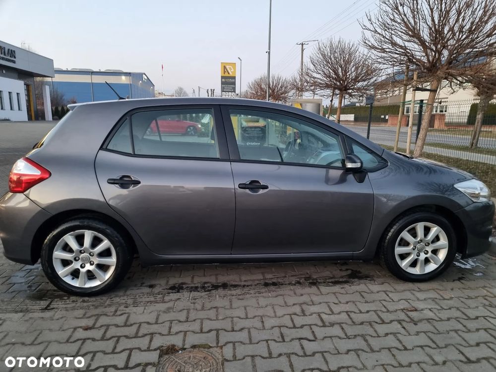 Toyota Auris 1.6 2010 - 5