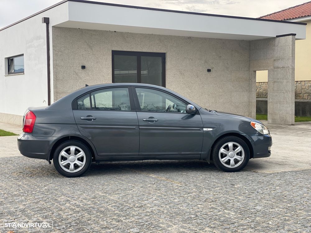 Hyundai Accent 1.5 CRDi VGT Style - 6