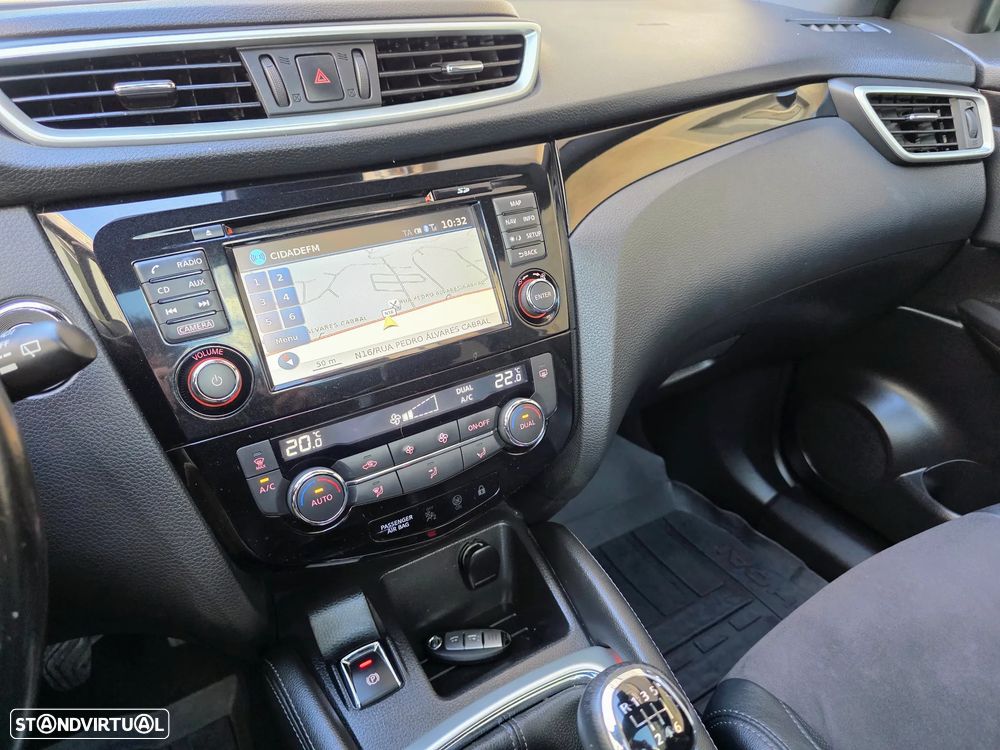 Nissan Qashqai 1.5 dCi N-Vision RS - 41