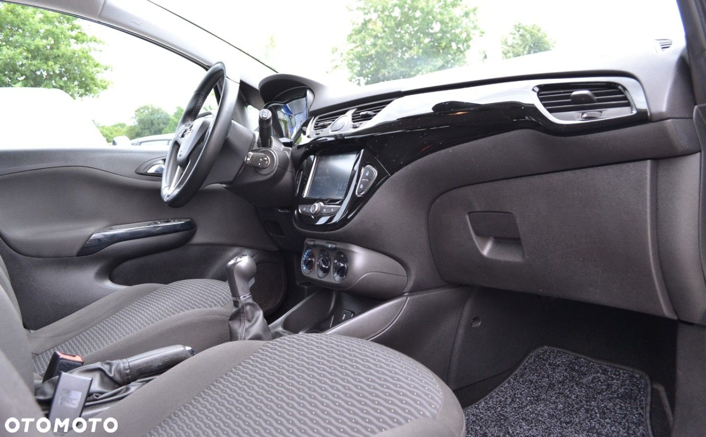 Opel Corsa 1.4 Cosmo - 34