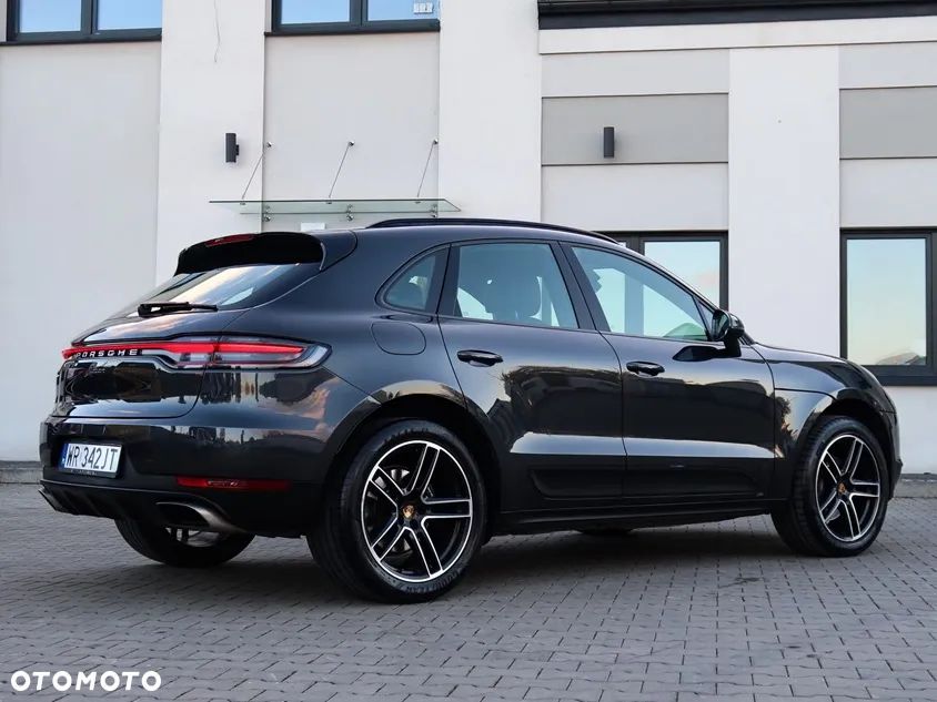 Porsche Macan Standard - 14
