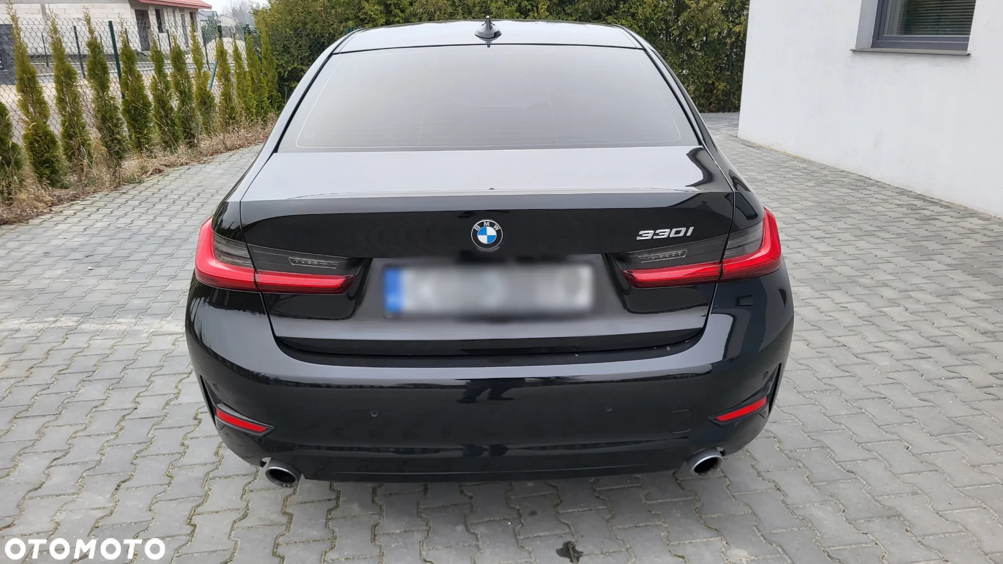 BMW Seria 3 330i - 8
