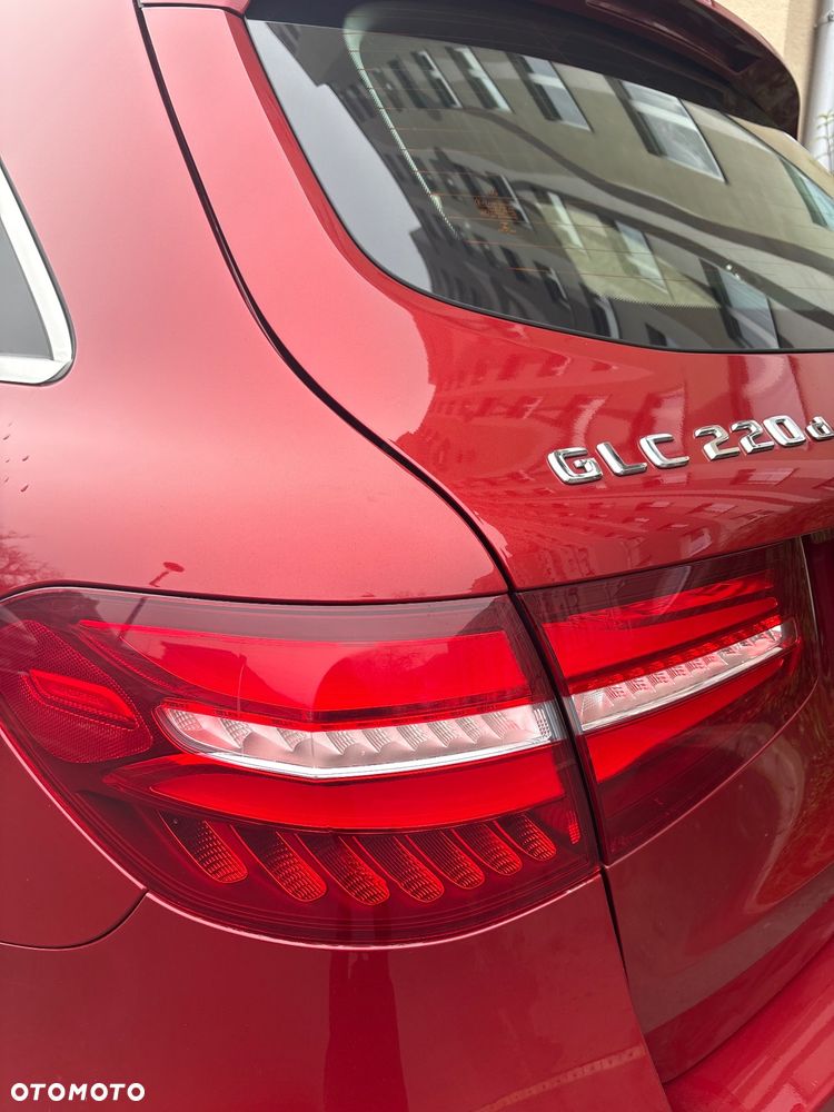 Mercedes-Benz GLC - 9