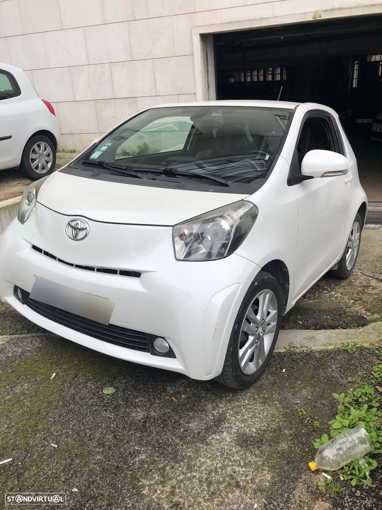 Toyota iQ 1.33 VVT-i - 1
