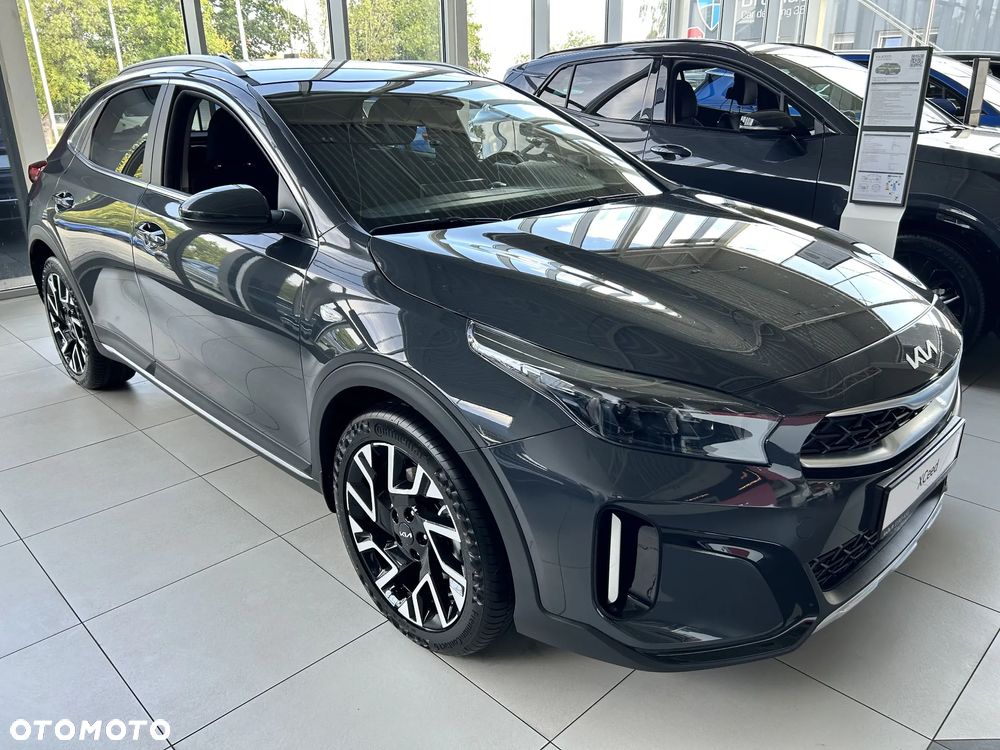 Kia XCeed 1.5 T-GDI M - 3