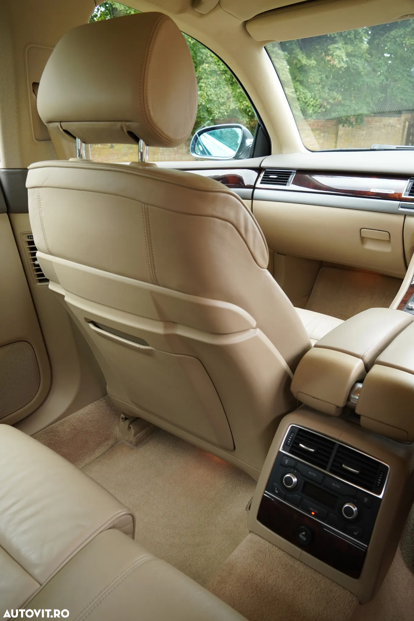 Audi A8 4.2 quattro Aut - 25