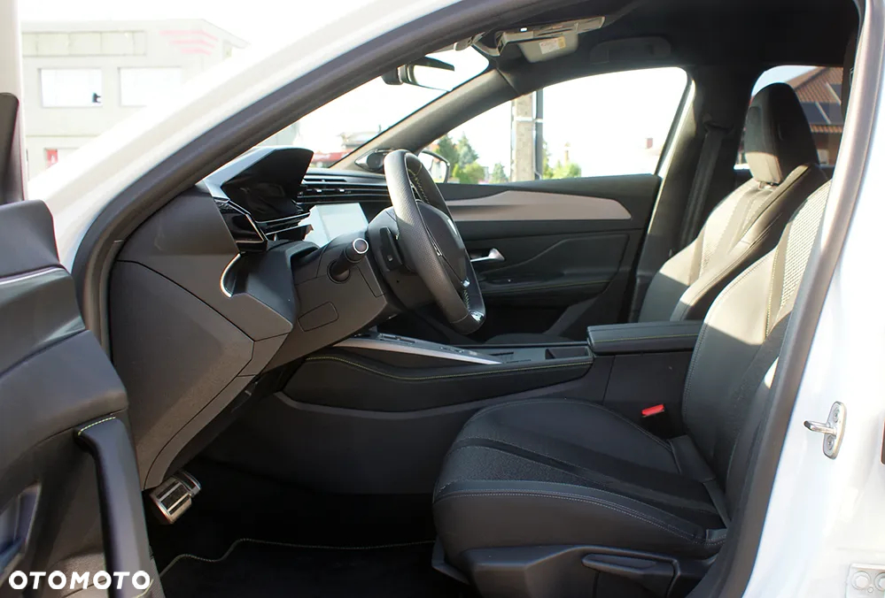 Peugeot 308 Hybrid 180 e-EAT8 Allure - 11