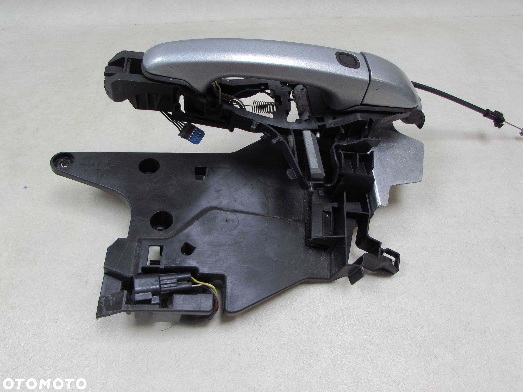 VOLVO S80 II V70 III  XC60  KLAMKA ZEWNETRZNA UCHWYT KASETA LEWA KEYLESS TYL 08663908 30753742 477 - 2