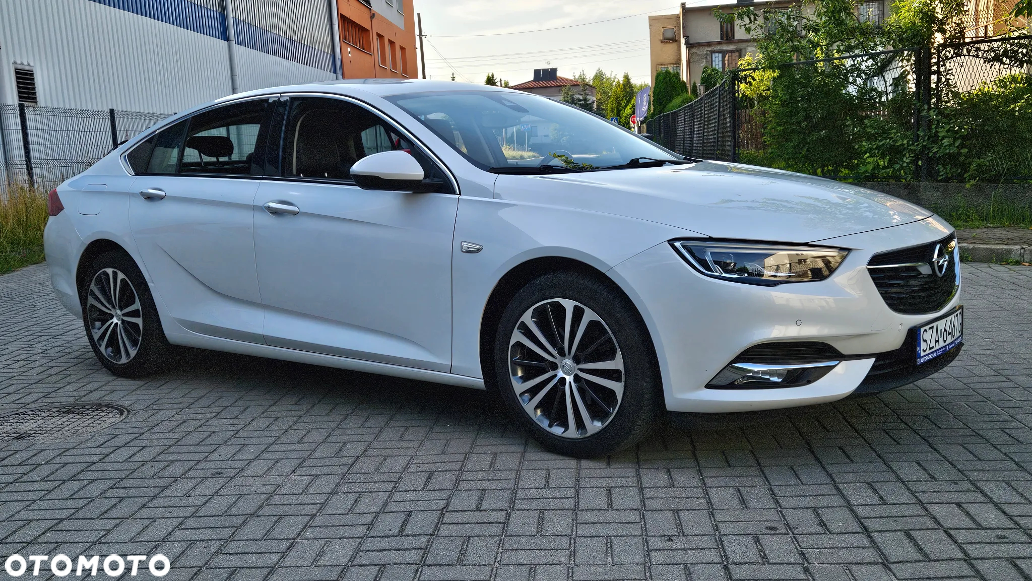 Opel Insignia 1.5 T Innovation S&S - 16