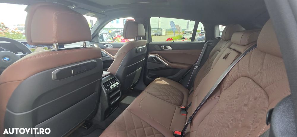BMW X6 xDrive30d - 8