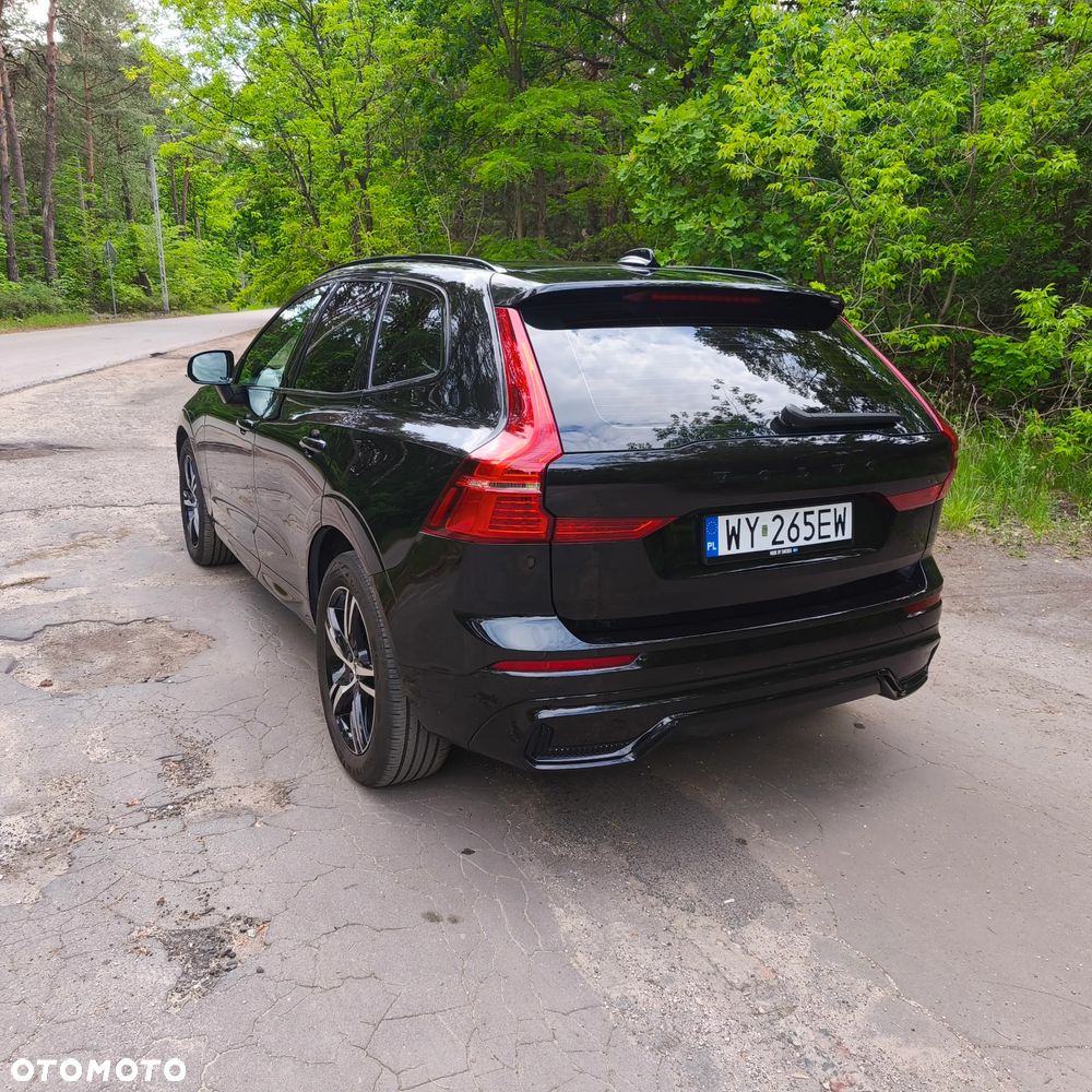 Volvo XC 60 B5 B AWD R-Design - 3