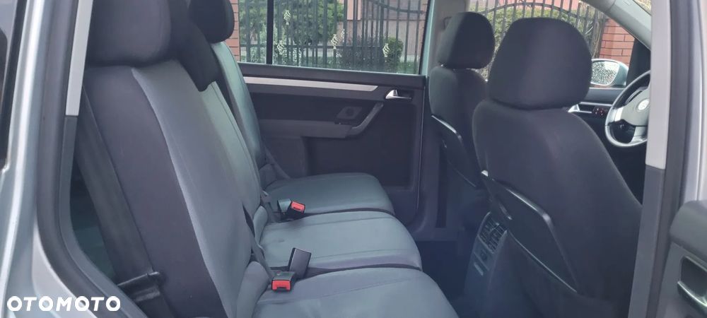 Volkswagen Touran 2.0 TDI United - 6