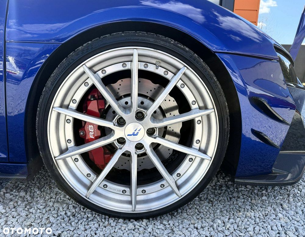 Audi R8 Coupé - 9