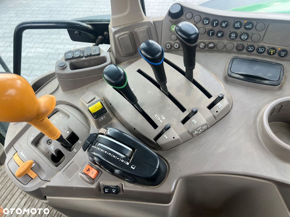 John Deere 6155M - 7