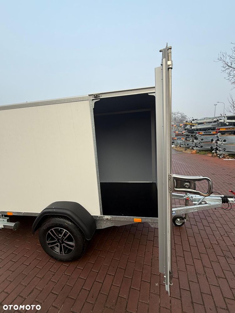 Saris Przyczepa kontener Saris VAN BODY 256x134x150 1300kg 1 oś furgon rampa - 11