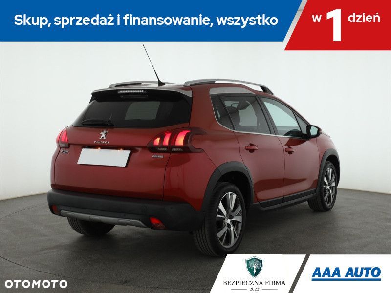 Peugeot 2008 - 7