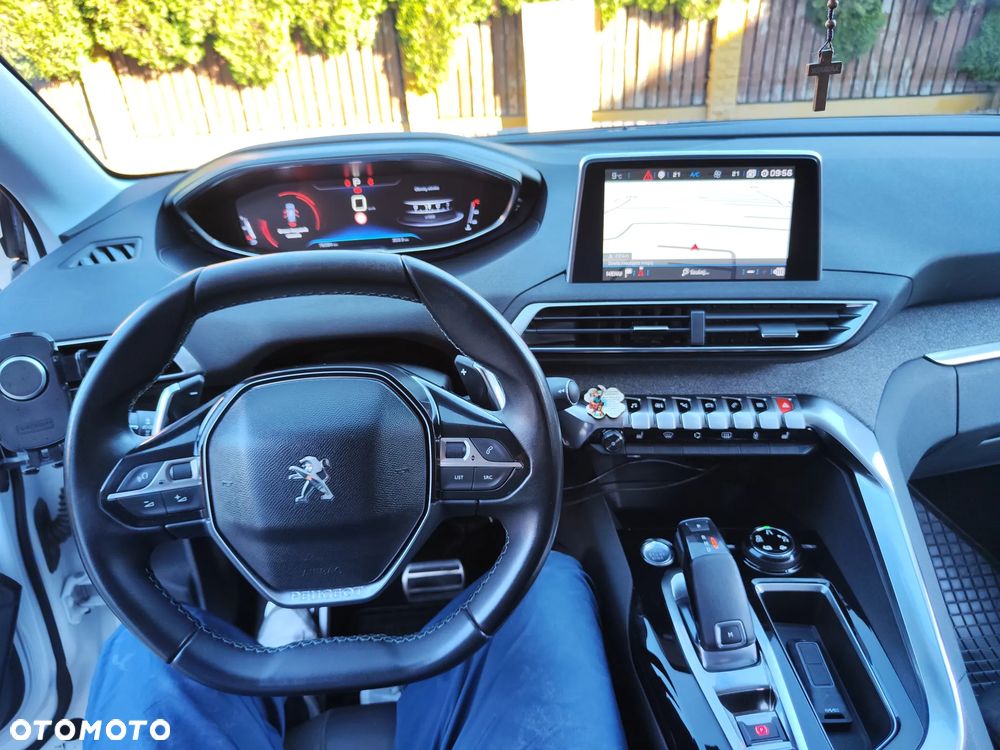 Peugeot 5008 - 13