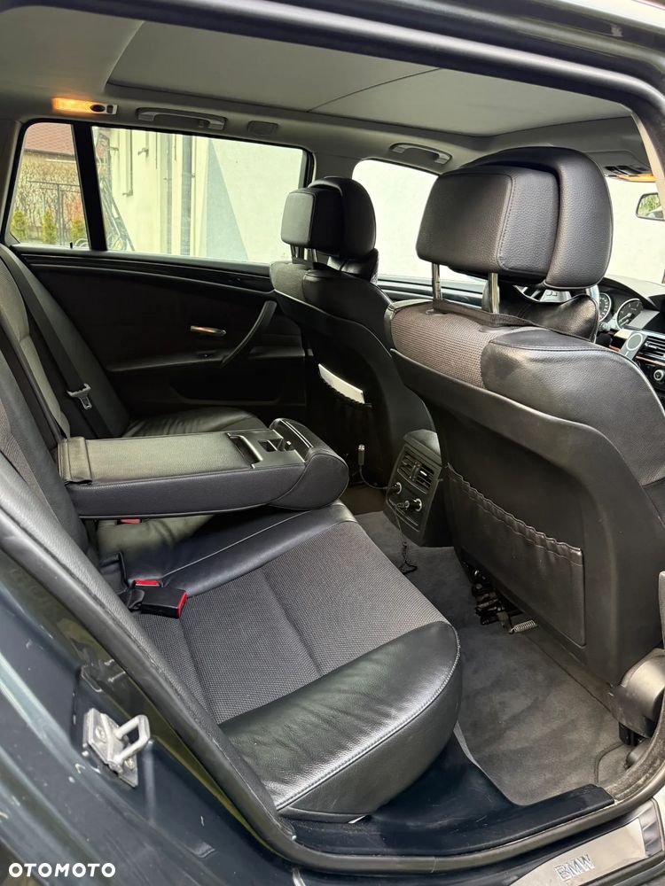 BMW Seria 5 - 12